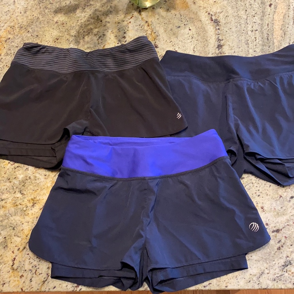 3 pairs mpg lined running shorts.